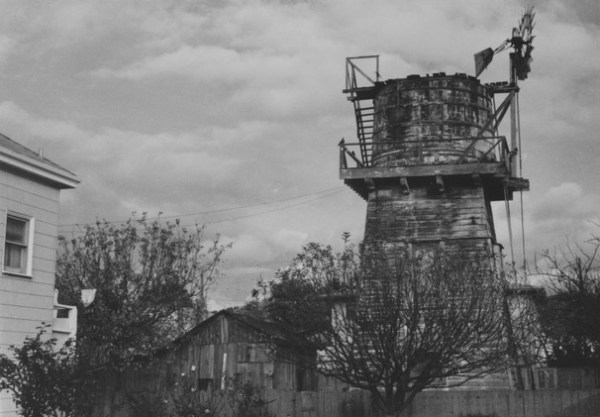 Picture of The Vietti tank house, originally at 1625 Sixth Street, now at 1805 Fifth Street.