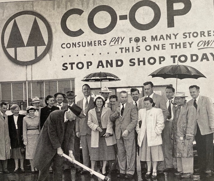 Photo: Opening of Co-Op