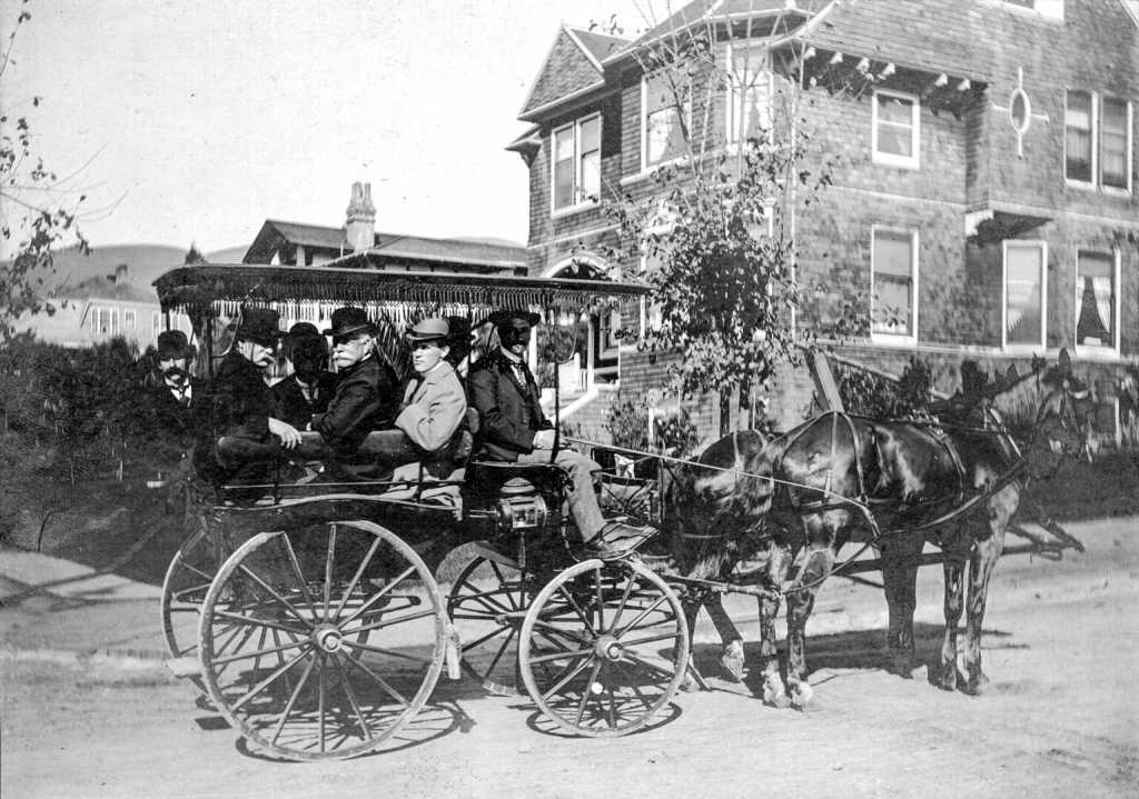 Picture of Board of Trustees on Surrey-ca 1903 